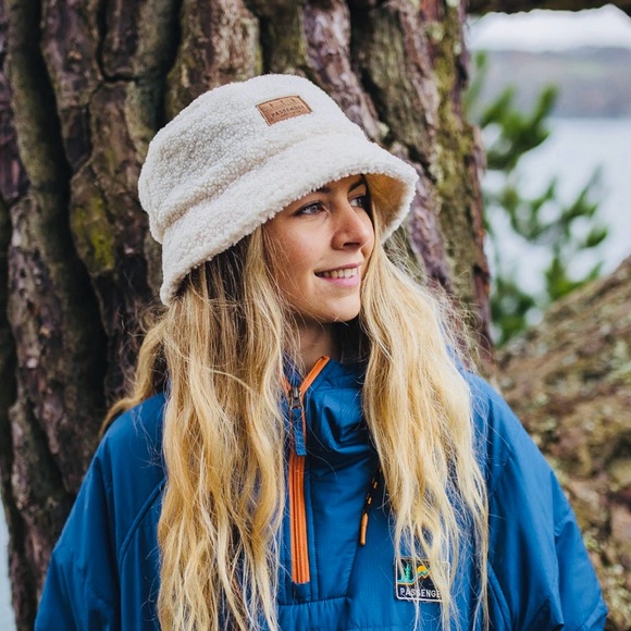 Mammoth Accessories - Cozy Cream Bucket Hat